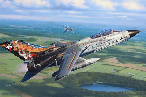 REVELL: Panavia Tornado IDS 1:48