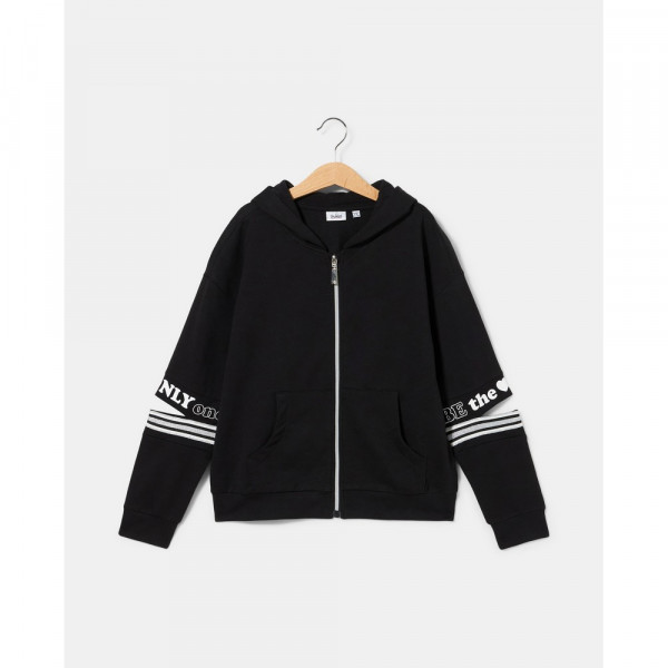 BLUKIDS DUKS SA KAPULJACOM BLACK BEAUTY