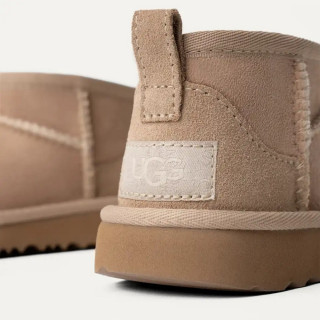 UGG CIZME 1130750T CLASSIC ULTRA MINI SAN 