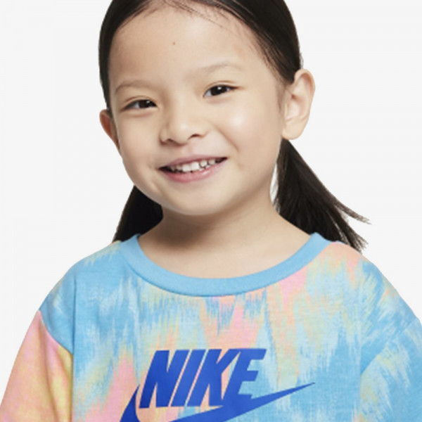NIKE HADDAD MAJICA I SORC NKG BOXY TEE & BIKE SHORT SET