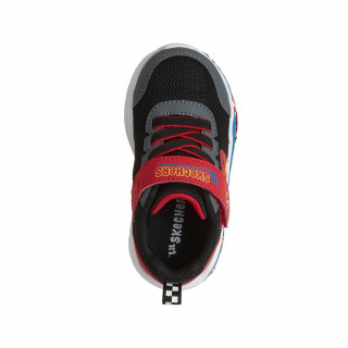 SKECHERS PATIKE PLAY SCENE 