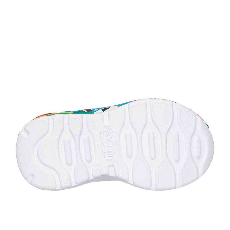 SKECHERS PATIKE PLAY SCENE 