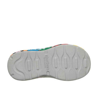 SKECHERS PATIKE PLAY SCENE 