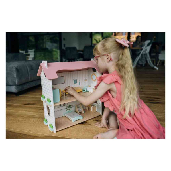 FREE2PLAY DRVENA KUCA SA NAMESTAJEM LOTTI 