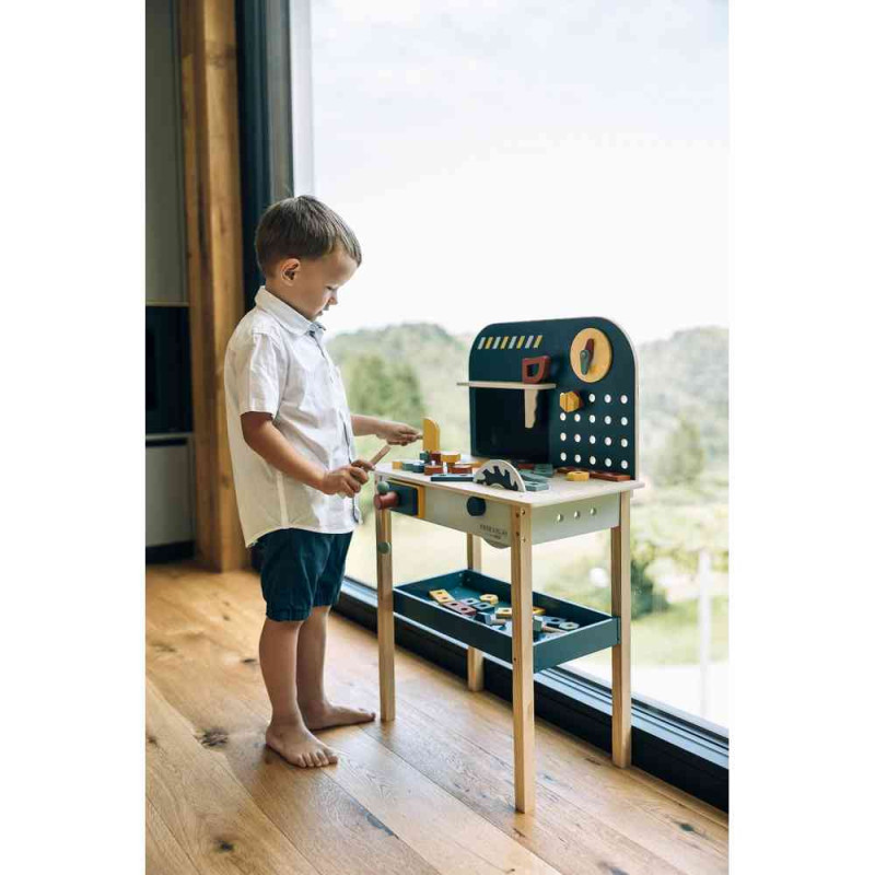 FREE2PLAY DRVENA RADIONICA SA ALATOM 