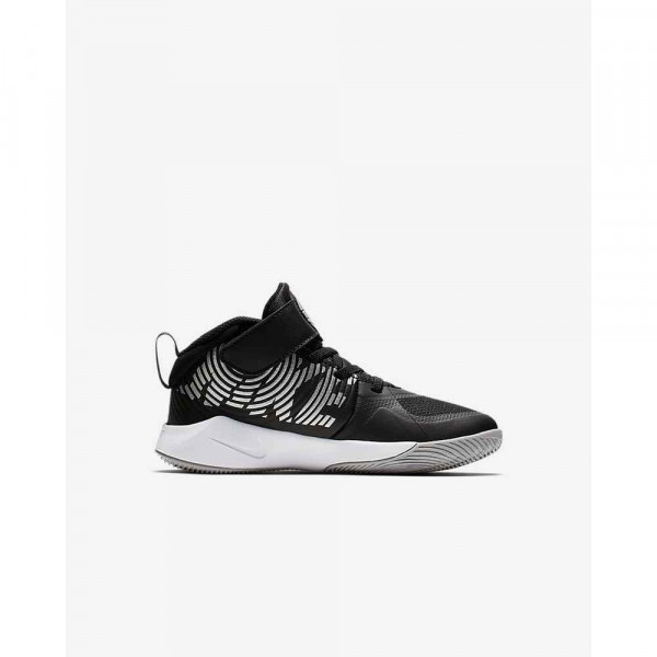 NIKE PATIKE Nike Team Hustle D 9