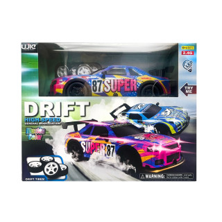 STARWOOD TERENSKO AUTO SA SVETLOM 