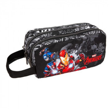 AVENGERS PERNICA PRAZNA  3 ZIPA 