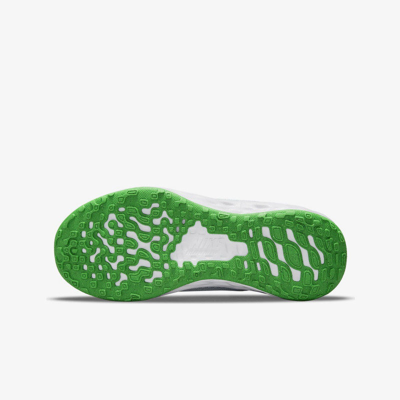 NIKE PATIKE REVOLUTION 6 NN PSV