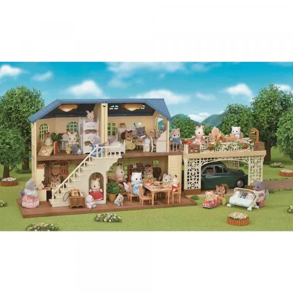 SYLVANIAN KUCICA SA GARAZOM SET 