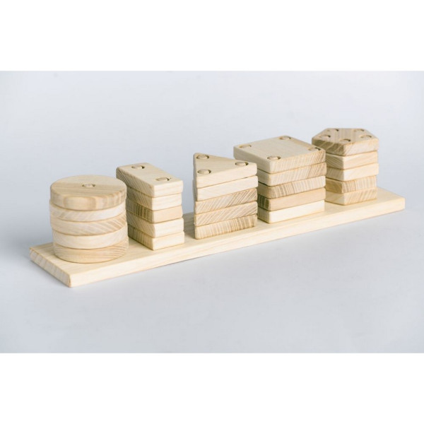 PIKA PAU NAUČI OBLIKE 