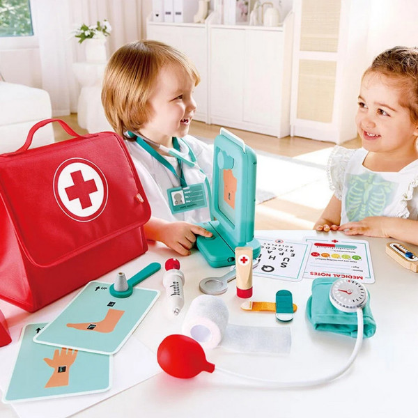 HAPE DOKTORSKI SET 