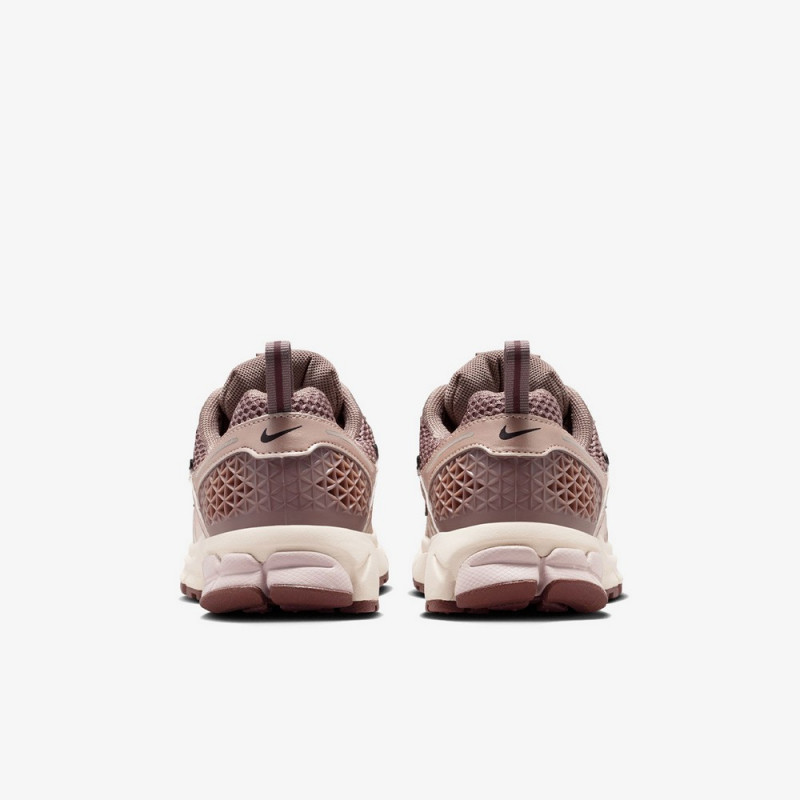 NIKE PATIKE VOMERO 5 