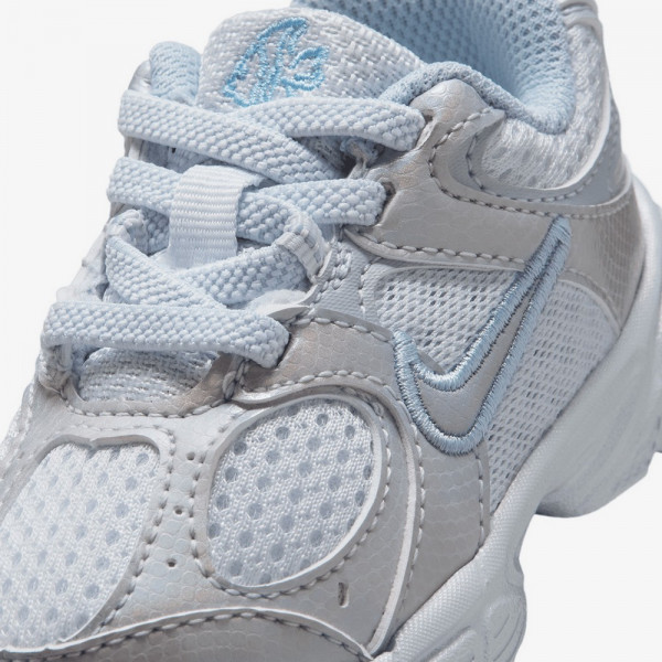 NIKE PATIKE V5 RNR LILS E 