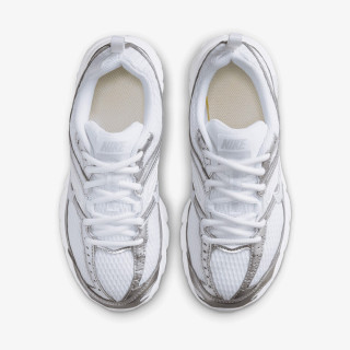 NIKE PATIKE AIR MAX MOTO 2K 