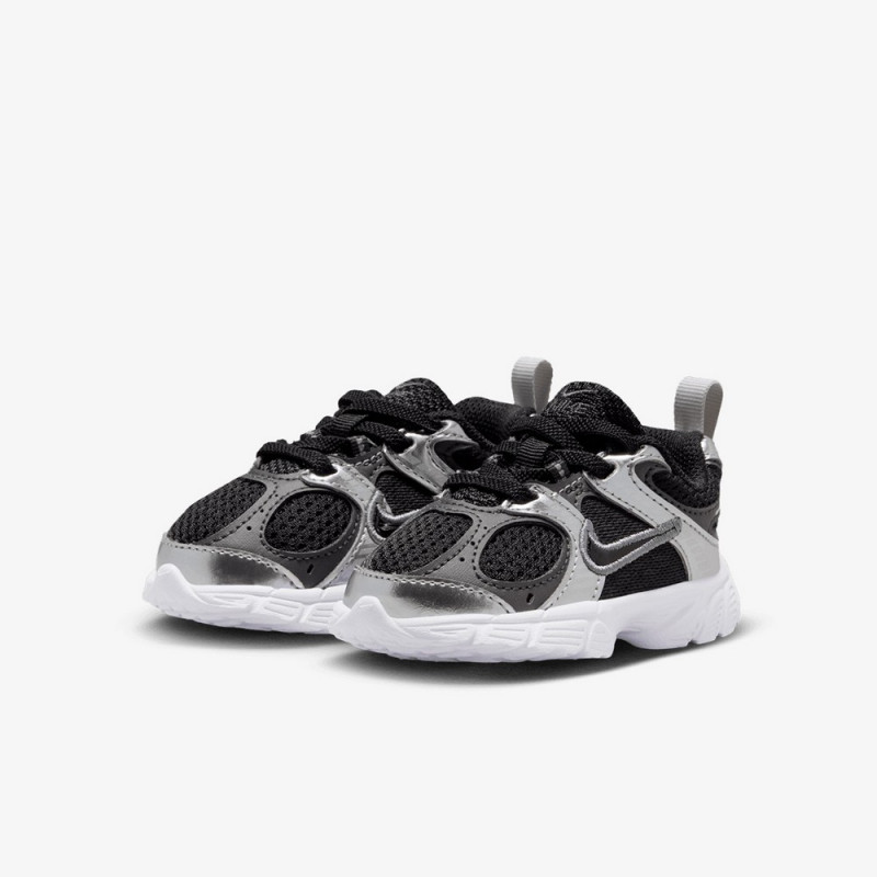 NIKE PATIKE V5 RNR E 
