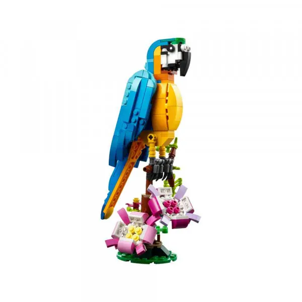 LEGO CREATOR EXOTIC PARROT 