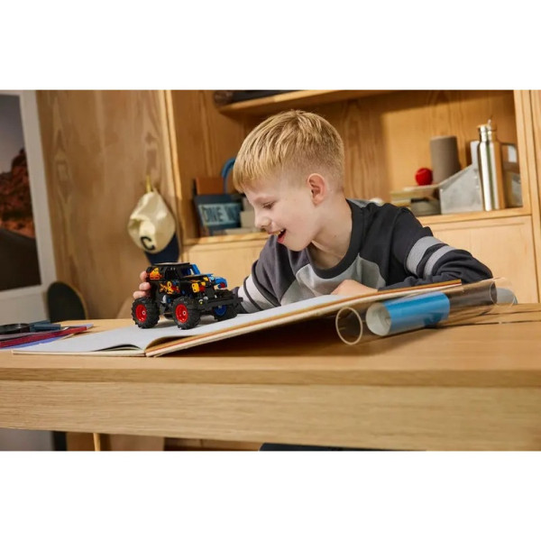 LEGO TECHNIC MONSTER JAM GRAVE DIGGER 