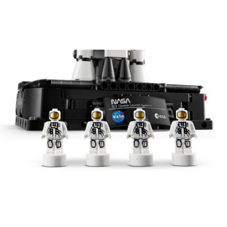 LEGO TECHNIC NASA ARTEMIS SPACE LAUNCH SYSTEM 