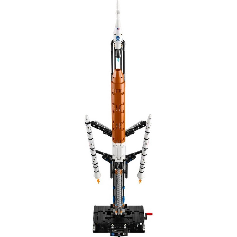 LEGO TECHNIC NASA ARTEMIS SPACE LAUNCH SYSTEM 