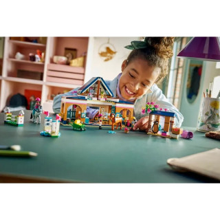 LEGO FRIENDS HORSE STABLE AND RIDING ACADEMY 