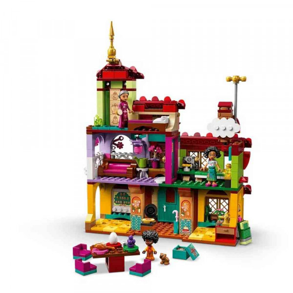 LEGO DISNEY PRINCESS THE MADRIGAL HOUSE