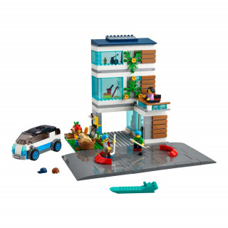 LEGO CITY FAMILY HOUSE