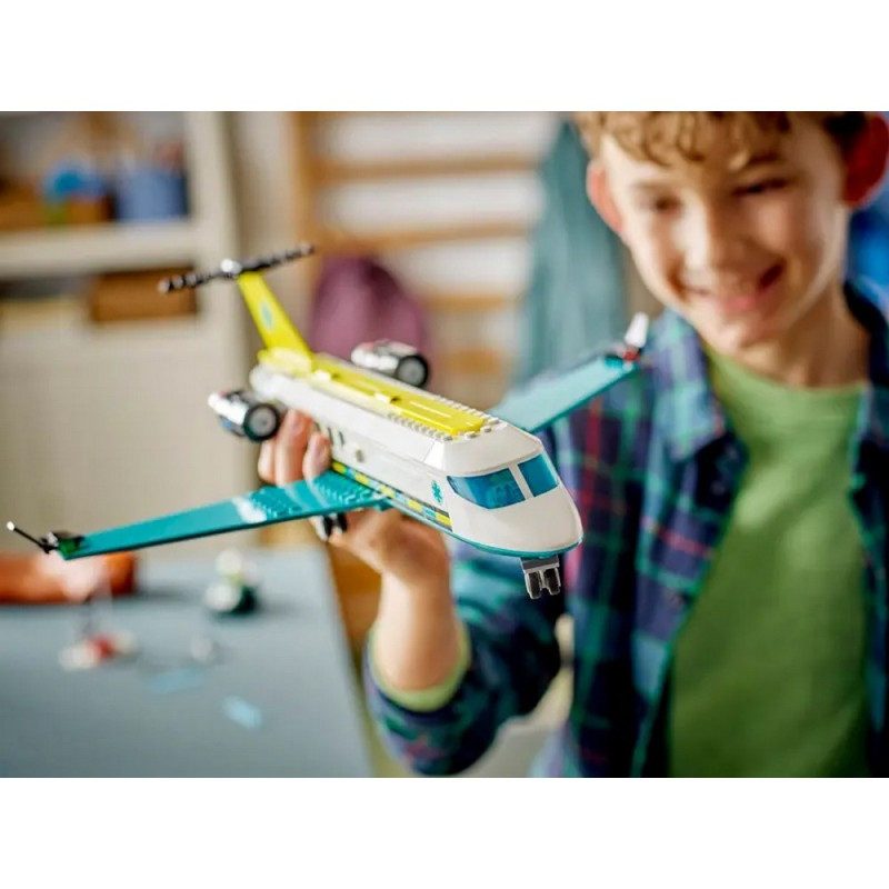 LEGO CITY EMERGENCY AIR AMBULANCE AIRPLANE 