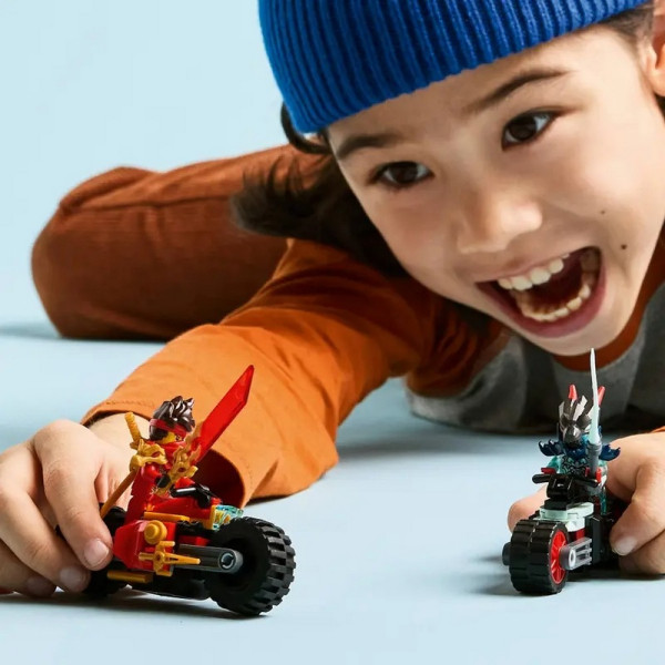 LEGO NINJAGO KAIS MOTORCYCLE SPEED RACE 