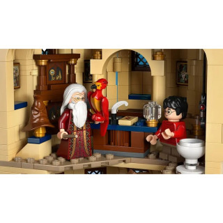 LEGO HARRY POTTER TM HOGWARTS CASTLE: THE MAIN TOWER 