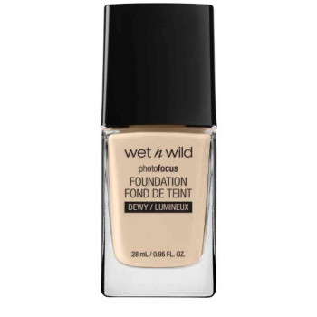 WET N WILD PHOTO FOCUS TEČNI PUDER DEWY NUDE IVORY 