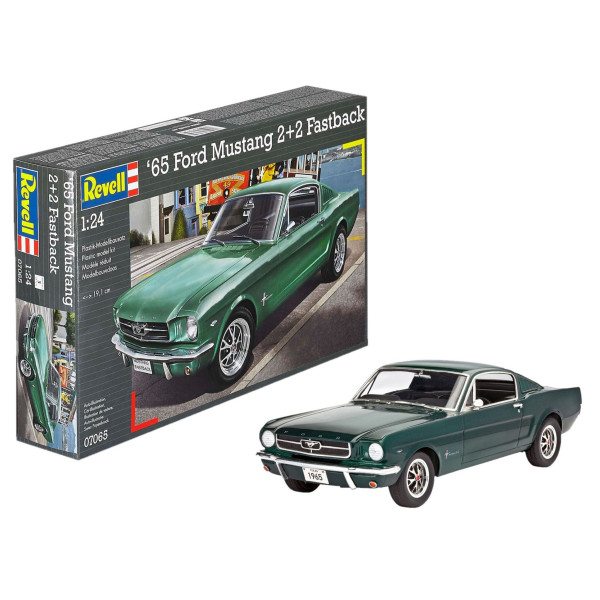 REVELL MAKETA 1965 FORD MUSTANG 22 FASTBACK 