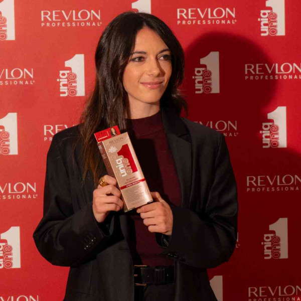 REVLON UNIQONE TRETMAN ZA KOSU LIMITED EDITION 150ML 