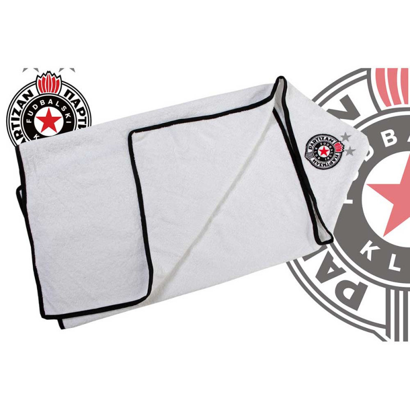 STEFAN BEBI PESKIR SA KAPULJACOM PARTIZAN