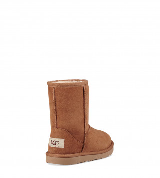 UGG CIZME CLASSIC II CHE