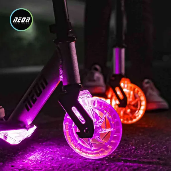 YVOLUTION NEON GHOST TROTINET SVETLECI